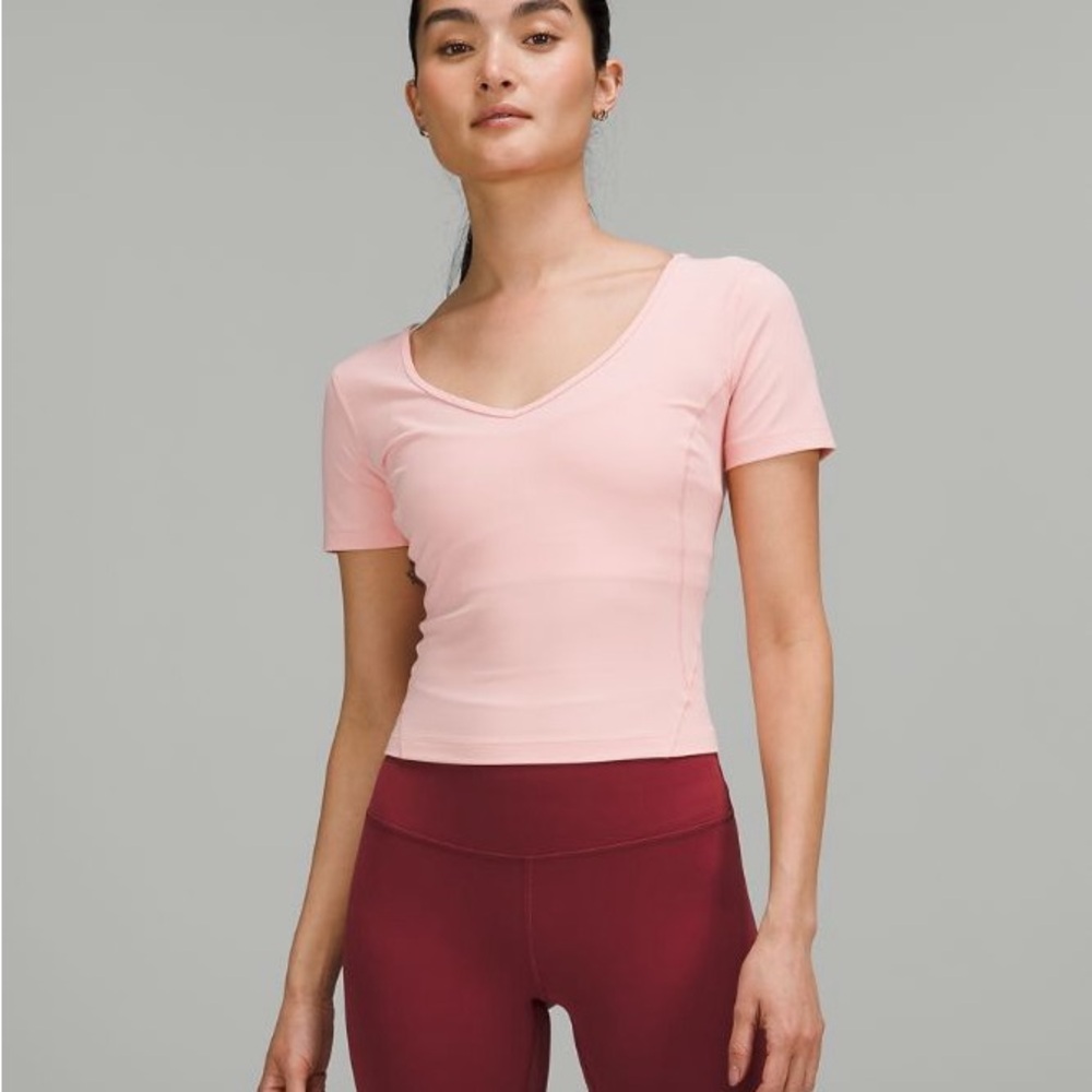 Lululemon Align T-Shirt - dew pink - size 4
